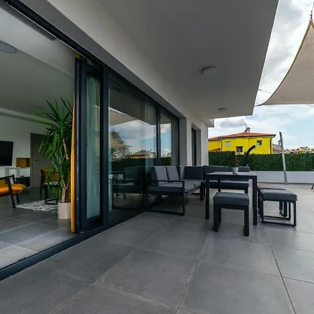 4 Bedroomlovely In Ferienhaus
