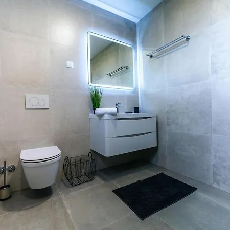 4 Bedroomlovely In Ferienhaus *